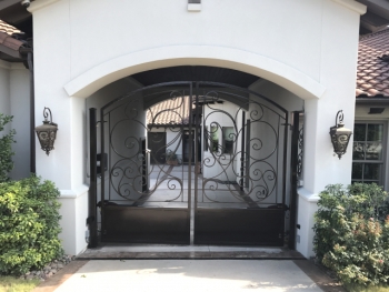 Iron Gate by Texas Best Fence
