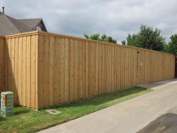 Vertical Board Batten Fence Automatic Sliding Gate 01