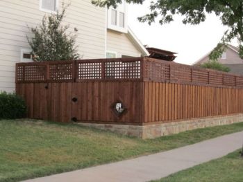 Lattice Top Board On Board Fence 01