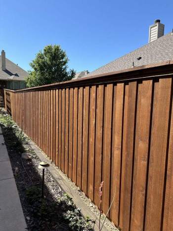 board-on-board-wood-fence-by-texas-best-fence-and-patio7_1