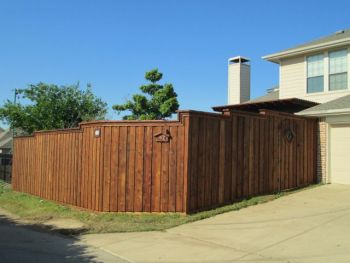 Decorative Features Board On Board Fence Step