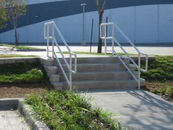 Metal Railing Steps 01