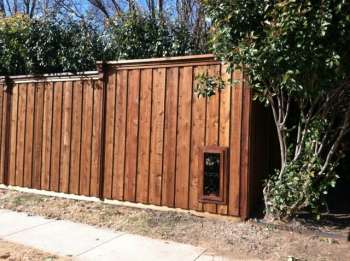 Vertical Doggie Window Cedar Fence 01