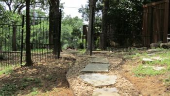 Hardscape Flagstone Pathway