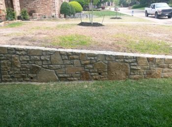 Flagstone Retaining Wall