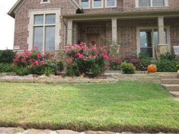 Retaining Flagstone Wall for Garden