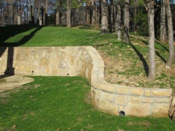 Retaining Flagstone Wall