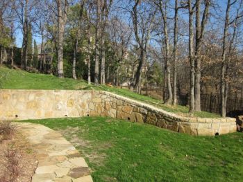 Retaining Flagstone Wall