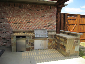 Backyard Stone Outdoor Kitchen