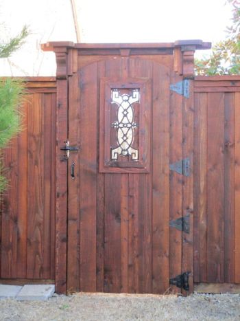 Arch Top Decorative Wood Stained Pedestrian Gates
