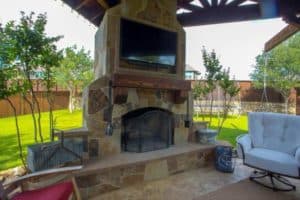 Outdoor Living - Fireplace