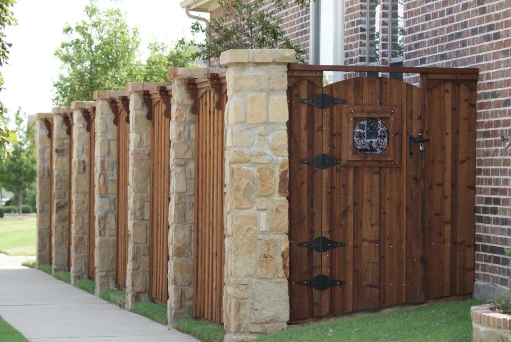 wood and stone fence
