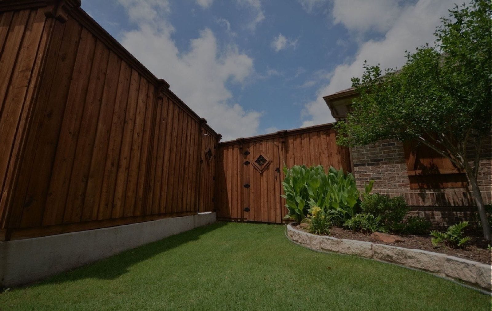 Wood Fence Installer Texas Best Fence & Patio DFW