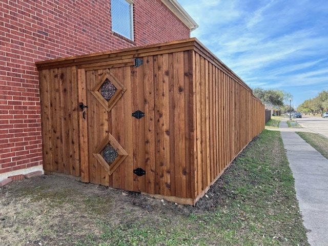 Custom Wood Fence and Gate by Texas Best Fence & Patio