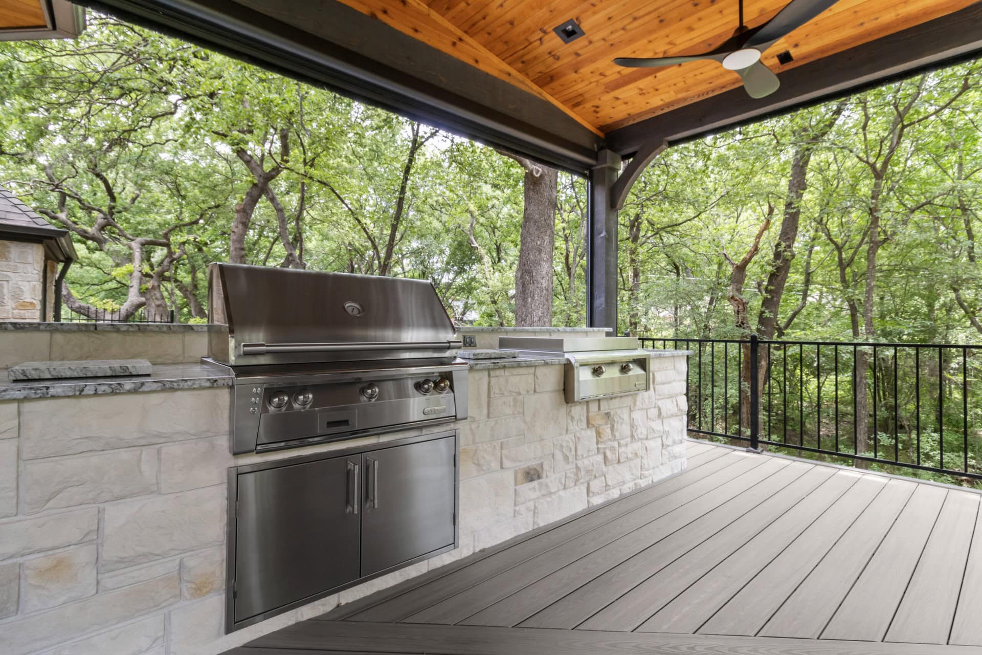 Featured image for “Outdoor Kitchen Ideas for Year-Round Living”