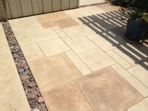 outdoor kitchen flooring ideas